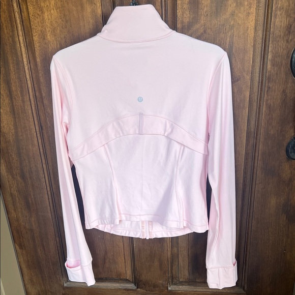 Lululemon Athletica Blissful Pink Define Cropped Jacket - Picture 2 of 3